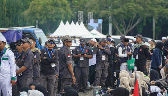 Alhamdulillah ! Laskar Ormas Islam Tasikmalaya Menjadi Pengaman Ring 1 Acara 212 di Monas