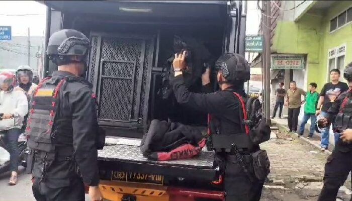 Granat Nanas aktif Ditemukan di Permukiman di Tasikmalaya, Hebohkan Warga Sekitar