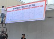 Warga Ciroyom Bentangkan Spanduk Penolakan Pembangunan Minimarket