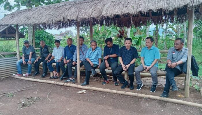 Padukan Sampah dan Pertanian, Bank Sampah Taruna Resik dapat Apresiasi dari Angdew dan Dinas Terkait