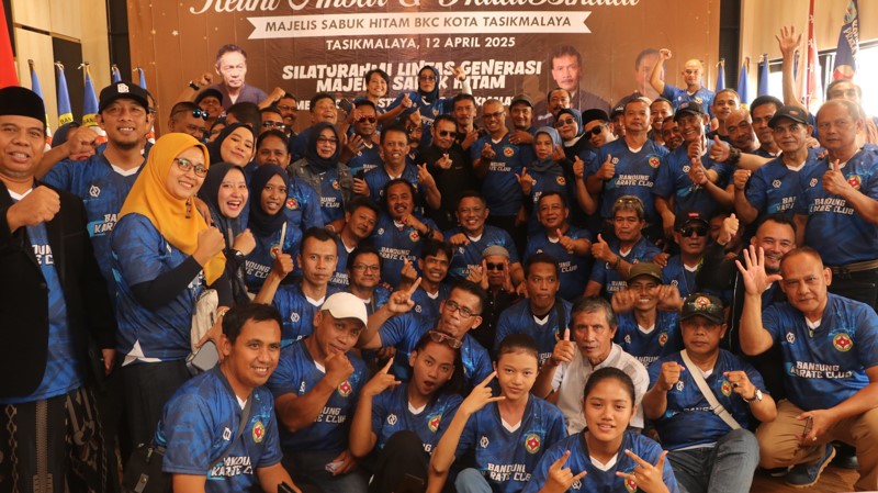 Pangadeug Paguron BKC kang Iwa Rahadian Arsanata