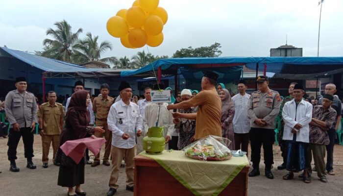 Resmi Dibuka, Pasar Karanglayung Jadi Pusat Ekonomi Baru di Desa