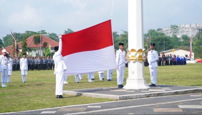 Bupati Cecep Bebaskan PBB Bagi Warganya di Momen Peringatan HUT ke 80 RI