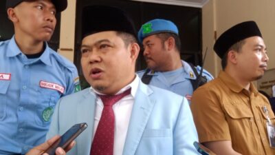 Miris, Gaji Guru Ngaji di Tasikmalaya Setara Semangkok Bakso