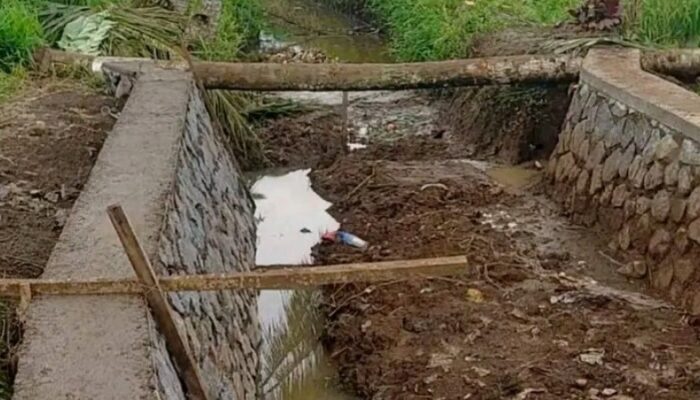 Polemik Normalisasi Irigasi Cikalang 2 Belum Usai, Masyarakat Temukan Dugaan KKN Ditubuh Pelaksana Proyek